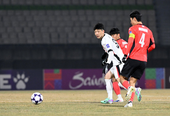 国际比赛日上海海港临场应变:德甲节点到来;态度坚定;心理建设被强调的简单介绍 国际比赛日上海海港临场应变:德甲节点到来;态度坚定;心理建设被强调的简单介绍